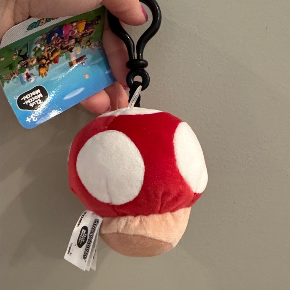 NWT! Club Mocchi Mocchi Super Mario Mushroom Plush Clip-On - Picture 10 of 10